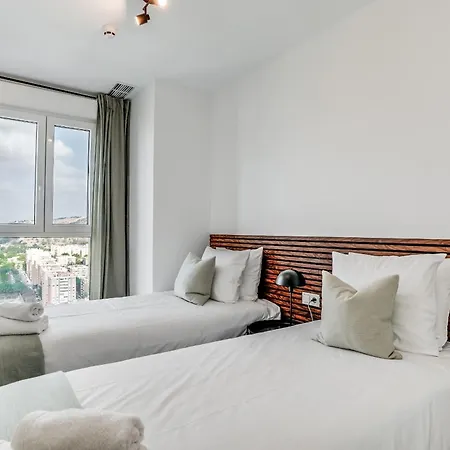 Apartment Brand New Urban Sky 25th Floor Malaga